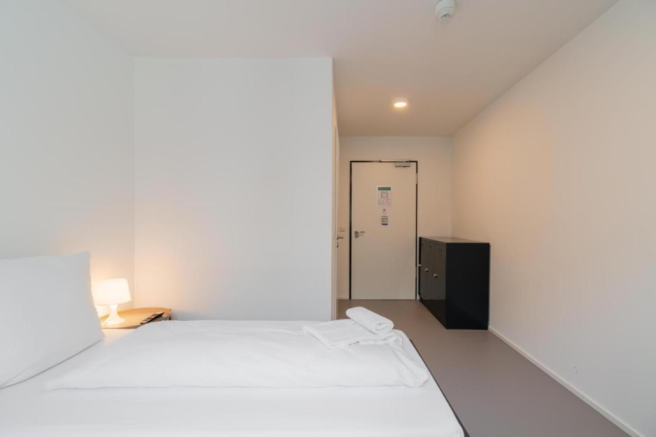 Hostel Ar *