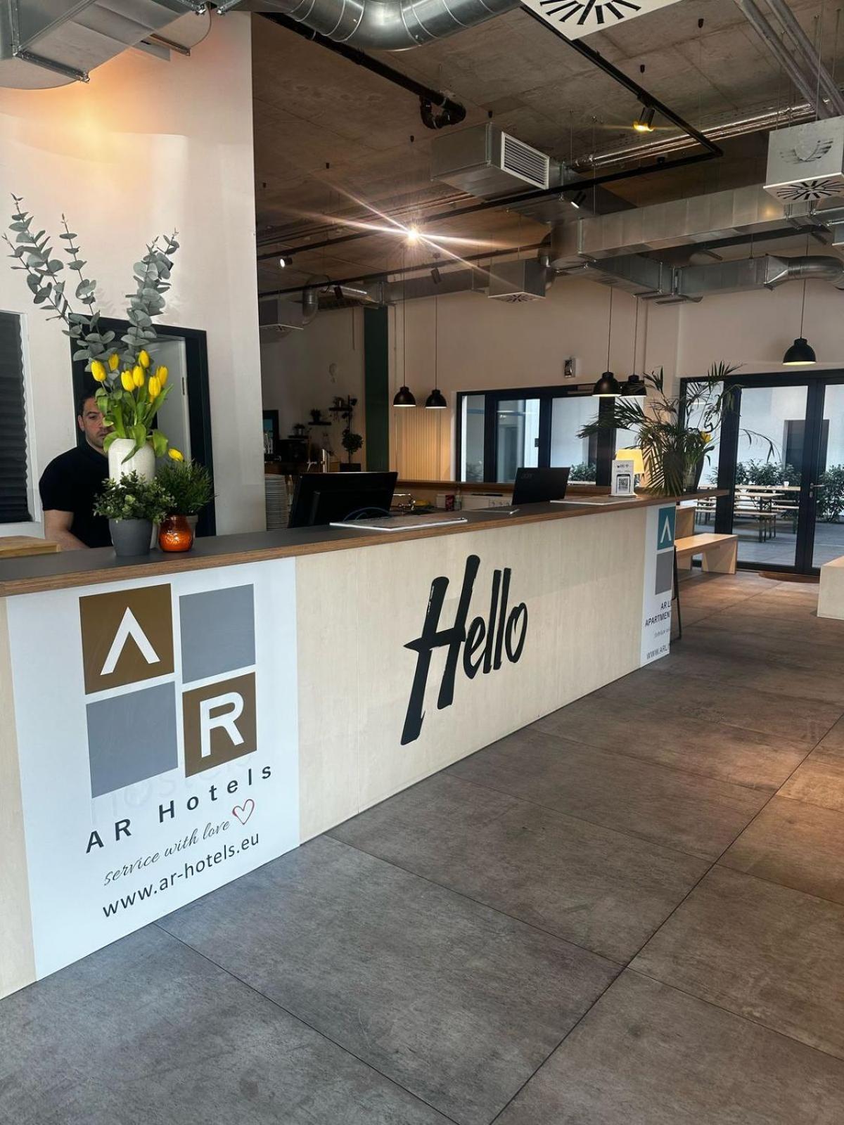 Hostel Ar *